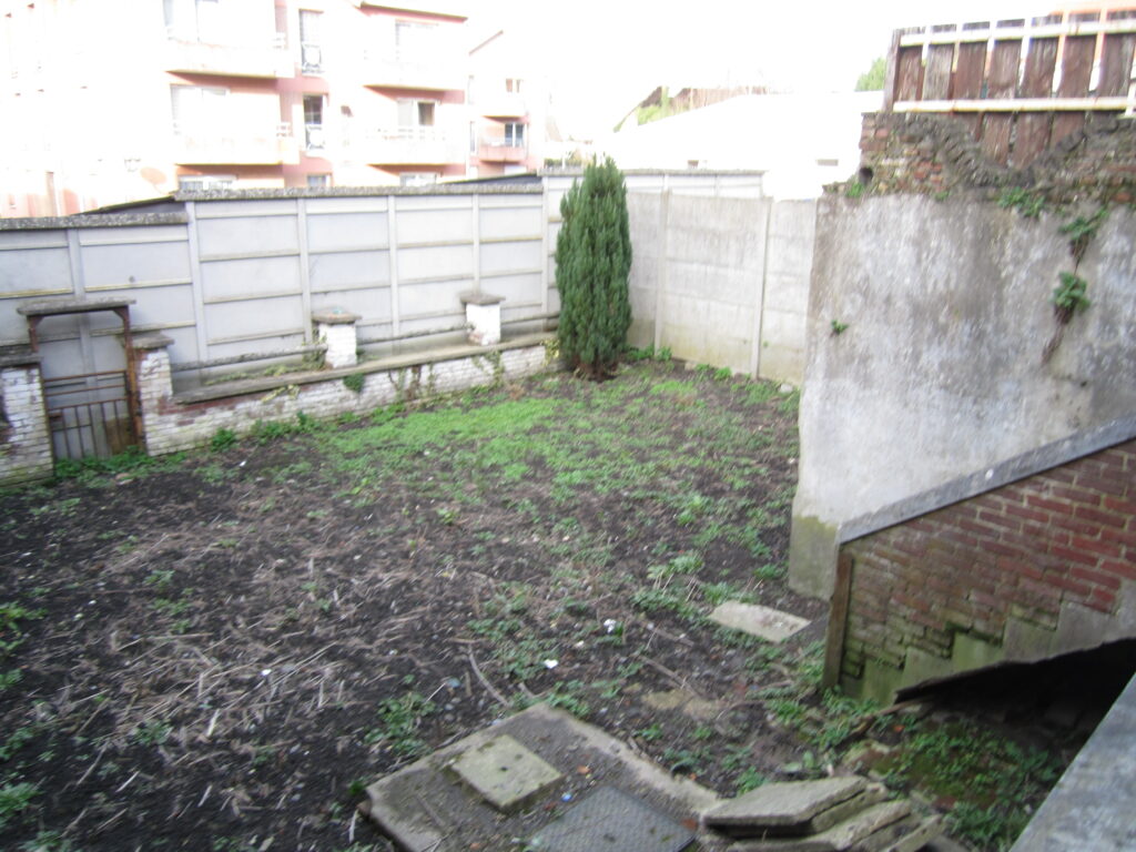 Maison familiale avec jardin à Pont-à-Vendin