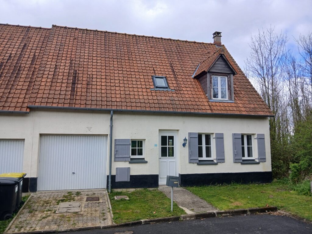 Maison 3 chambres avec jardin à Escœuilles