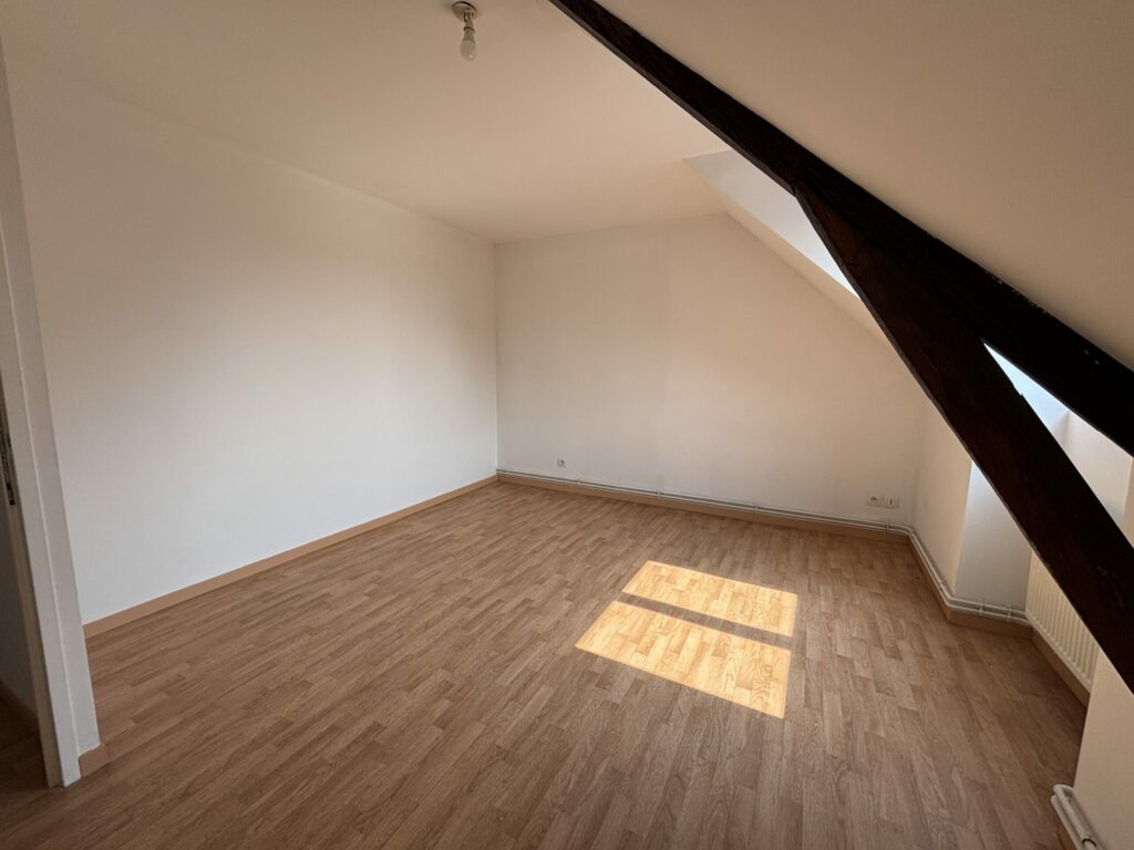 Appartement type 3 en duplex en centre-ville d&rsquo;Achicourt