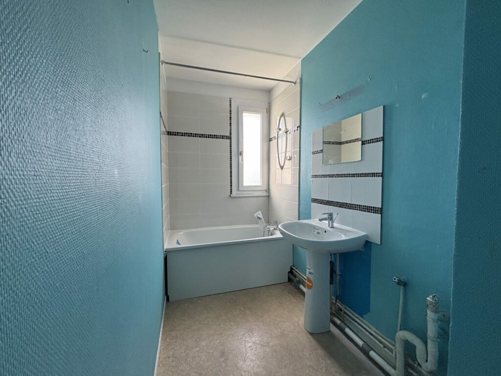 Appartement type 5 avec balcon à Achicourt